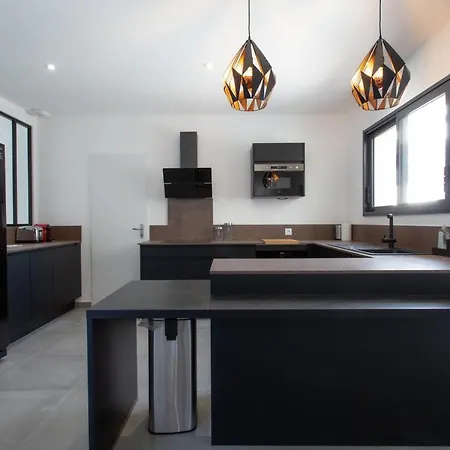 Holiday home Marosaya - Private Pool L'Isle-sur-la-Sorgue